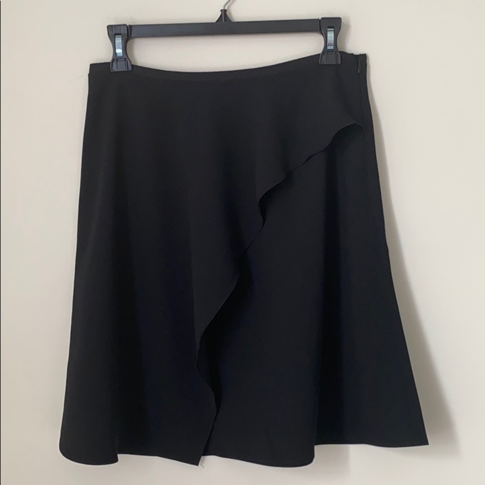 Ann Taylor Black Ruffle Circle Mini Skirt Size 4